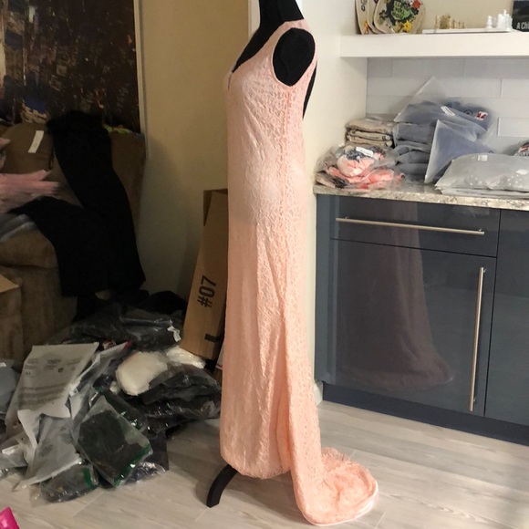 Fits 8-10 Dolly lace overlay maxi - Picture 6 of 8